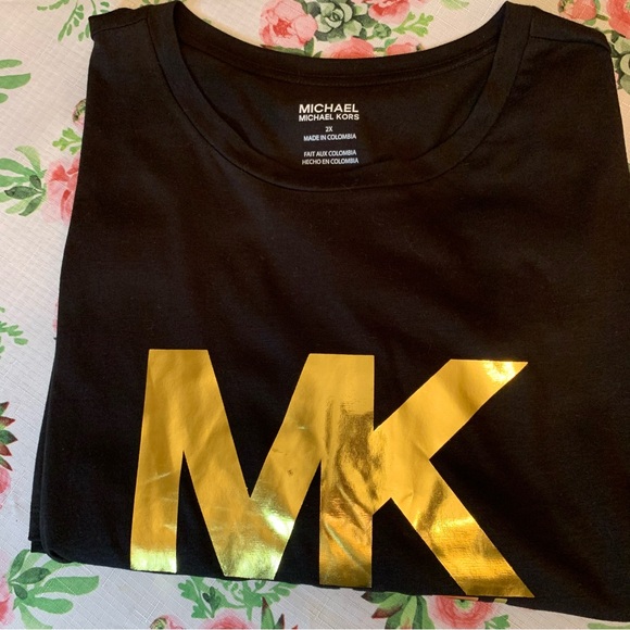 Michael Kors Classic Black & Gold T-Shirt - Picture 13 of 14